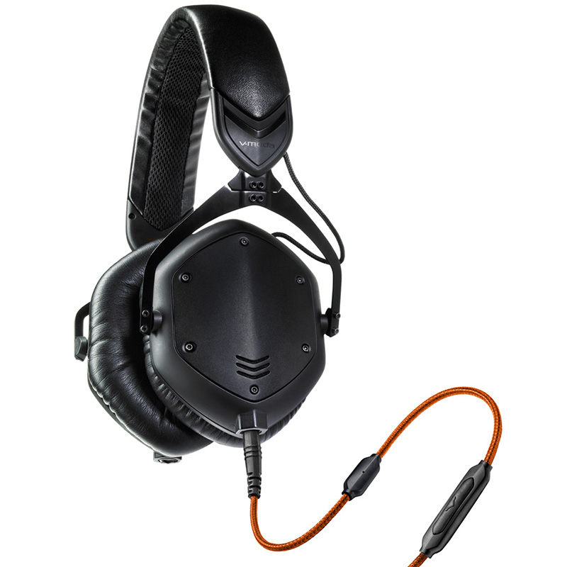 crossfade_m-100_matte_black_flying_gal